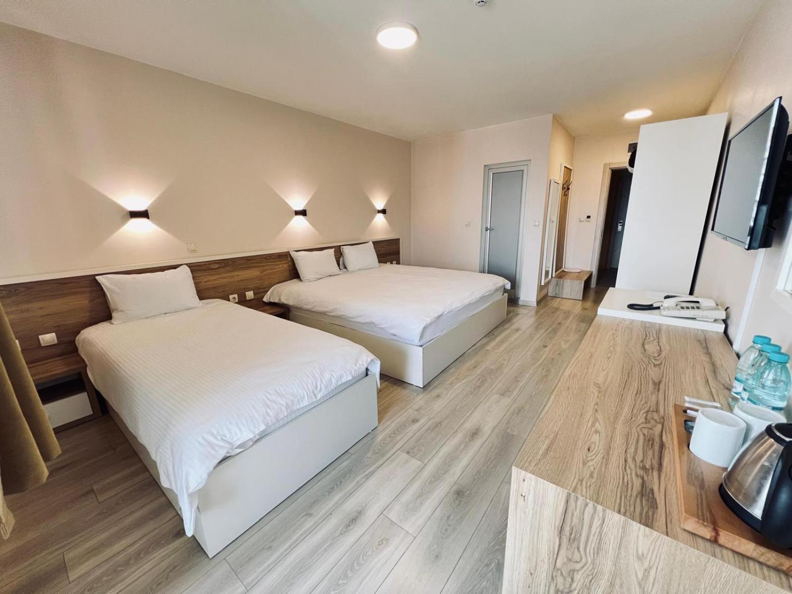 Hotel Bayko Plovdiv Bagian luar foto